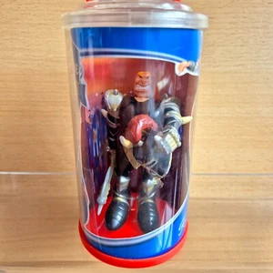 Disney Famosa Castle Black Knight Figurenset Schwert im Stein NEU - Bild 1 von 2