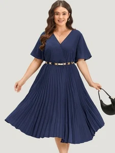 BloomChic Women's Plain Surplice Neck Pleated Hem Dress Dark Blue Size 18-20 2X - Picture 1 of 4