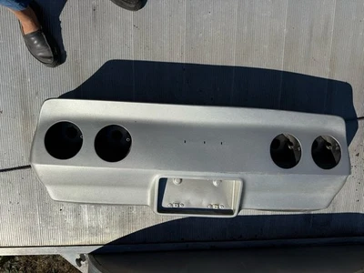 Corvette Collector Editon 1982 parachoques trasero goma uretano cubierta limpia 1980-82 Foto 1 de 4