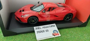 FERRARI  " LA FERRARI " rouge roues noir 1/18 BURAGO 18-16000 voiture miniature - Imagen 1 de 7
