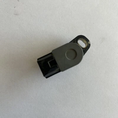 Cuerpo del acelerador OEM TPS/SENSOR SECUNDARIO DE POSICIÓN DEL ACELERADOR 2009 Suzuki GSXR 750 Foto 1 de 4