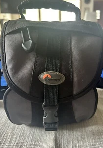 Lowepro EX 120 Camera Bag for Small SLR/DSLR Camera w/ Shoulder Strap - Picture 1 of 9