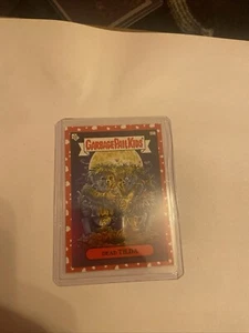 Garbage Pail Kids 2020 Mr And Mrs Valentines DEAD TILDA Red HARTS 15B - Bild 1 von 2