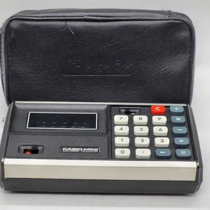 RARA Casio - Mini Calcolatrice Elettronica CM-602 Japan Con Custodia - Testata, Leggi - Foto 1 di 16