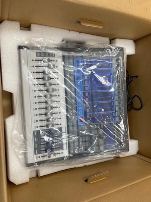 PreSonus StudioLive 16.0.2 USB – 16-Channel Digital Mixer Excellent - Image 1 of 4