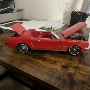 Precision 100 #32400 1:18 1964 1/2 Ford Mustang Convertible - boxed - Bild 1 von 20