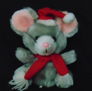 70's Russ Berrie and Company MOUSE 5 1/2 " PINK Ears nose Peppermint? Santa hat - Picture 1 of 4