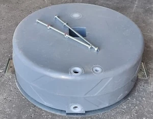 4WD WATER TANK. PRV95SW. 4X4 SPARE WHEEL TANK. - Picture 1 of 2