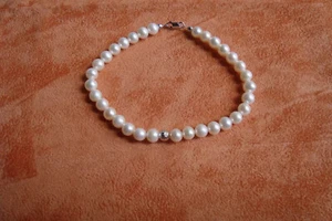 KIOTO BRACCIALE DI PERLE DONNA CON SFERA IN ORO BIANCO 18 KT 750 261B (6287) - Foto 1 di 6