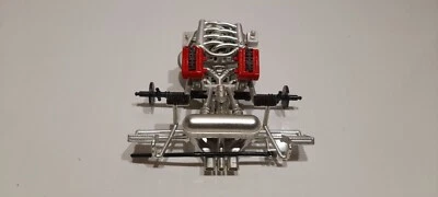 Ferrari F40 1/18 Burago Moteur Culasses Rouge  Diorama Ou Amélioration De F40 - Photo 1/2