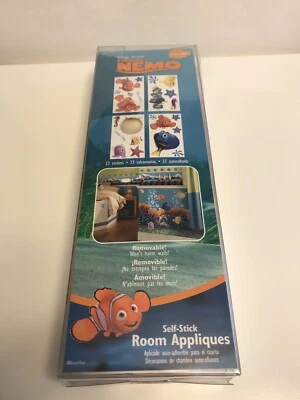 Apliques de habitación autoadhesivos Finding Nemo de Disney Pixar Foto 1 de 4