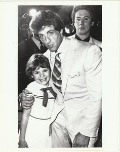 SYLVESTER STALLONE-NIKOL BIRD AUTHENTIC ORIGINAL WIRE PHOTO DATED JUNE 1, 1982 - Picture 1 of 2