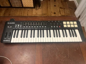 Controlador Teclado M-Audio Oxygen 49 MKIV USB MIDI - 49 Teclas - Buen Estado P3 - Imagen 1 de 9