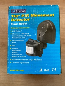 Sensor de movimiento detector externo IP44 110° PIR Eterna PIR110BK - negro - Imagen 1 de 1