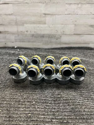 NOS Lot of 10 ARLINGTON 90° 3/4" Liquid Tight Connectors LT9075 - Image 1 of 4