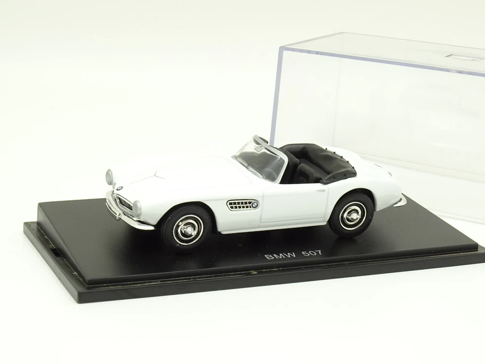 Revell 1/43 - BMW 507 Bianca - Immagine 1 di 1
