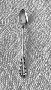 Wm A Rogers Oneida Ltd 1958 Chalice Baby Infant Feeding Spoon 5-1/2" - Picture 1 of 4