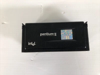 TESTED GOOD VINTAGE INTEL PENTIUM II 266MHZ SLOT 1 CPU WITH HEATSINK RM4-BIN37 - Image 1 of 4