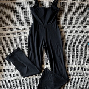T S by Thrive Size Large Black Jumpsit Athletic jumpsuit - Picture 1 of 7