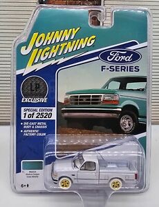 JOHNNY LIGHTNING WHITE LIGHTNING 1995 Ford F-150 