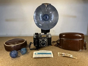 Kodak Retina IIIC (big C) 35mm Film Camera with f2 50mm Lens + Case & Lenz flash - Picture 1 of 24