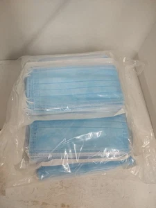 800 PCS Disposable Medical Face Mask Sealed Manf 3/2020 Medium - Picture 1 of 3