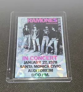 The Ramones 1978 Mini Konzert Poster Custom Prizmatic Card in Toploader Punk CD - Bild 1 von 3