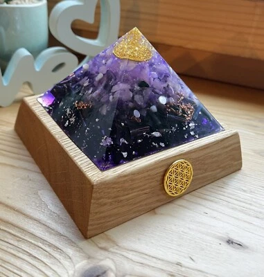Orgonit Pyramide Kronenchakra - Bild 1 von 4