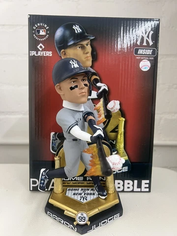 Aaron Judge New York Yankees 62 Home Run Variant Bobblehead NEW ORIG FOCO BOX Cover