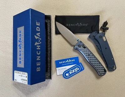 Escalas Benchmade Bugout 535FE-05 S30V + MB Blue Ano FRAG Ti + Flytanium Backspcer Foto 1 de 4