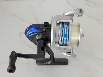 Vintage Okuma Cascade 2 Fishing Spinning Reel 5.5:1 Ratio - Image 1 of 4