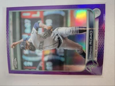 Actualización cromada Topps 2022 refractor púrpura Sergio Romo Seattle Mariners #USC25 Foto 1 de 2