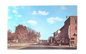 Postcard Ohio • Businesses on Main St Coshocton Old Time Cars • Unposted Divided - Picture 1 of 2