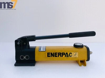 ENERPAC P142 TWO SPEED HYDRAULIC HAND PUMP 700 BAR/ 10,000 PSI - Image 1 of 4