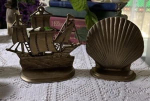 Vtg RARE Solid Brass Seashell & Sailboat Bookends EUC Heavy - Picture 1 of 17