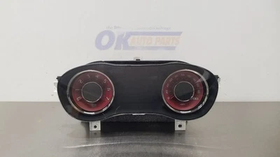 16 DODGE CHALLENGER HELLCAT 6.2 200MPH SPEEDOMETER INSTRUMENT CLUSTER 68281035AC - Image 1 of 4