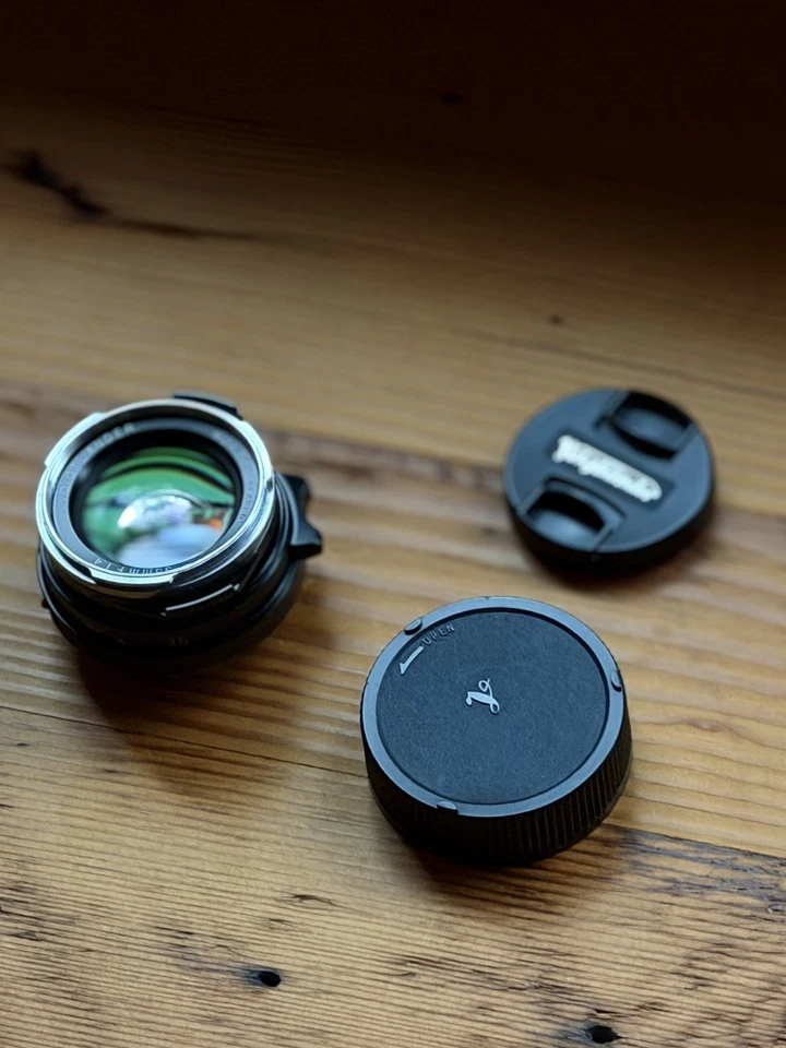 Voigtländer Nokton Classic 35mm F1.4 MC VM para lente de montagem Leica - Imagem 1 de 4