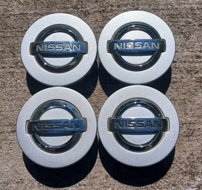 Juego de 4 tapas centrales Nissan Frontier Xterra Pathfinder, 2002-2016 p/n 40342 EA210 Foto 1 de 3