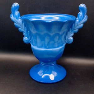Jarrón urna Fenton Glass 2004 azul periwinkle 8" - Imagen 1 de 5