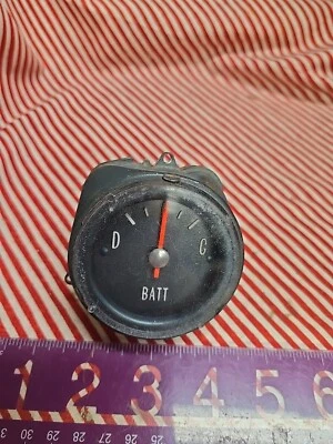 65 Pontiac Bonneville Grand Prix GM 1965 amplificador de tablero medidor de batería funciona Foto 1 de 4