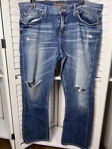 Lucky Brand Women's Legend Dylan Boyfriend Jeans Distressed Size 10/30 - Picture 1 of 9