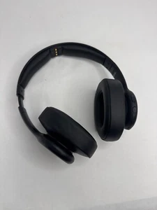 Insignia - NS-HAWHP2 RF kabellose Over-the-Ear-Kopfhörer NUR - schwarz - Bild 1 von 3