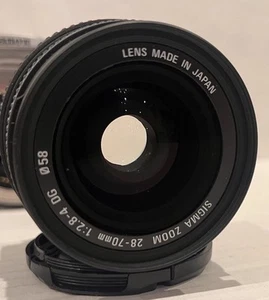Sigma 28-70mm f2.8-4 DG Lens For Canon - Picture 1 of 10
