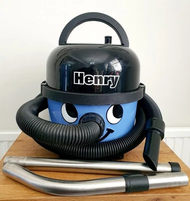 Aspirapolvere Numatic Henry HVR160-11 - Immagine 1 di 4