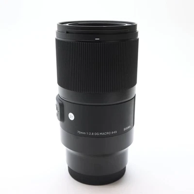 Sigma 70mm F/2.8 DG MACRO Art (for Sony E mount) #253 - Image 1 of 4