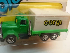 1982 METTOY CORGI JUNIORS DIE-CAST #178 GREEN TANKER TRUCK NEW ON CARD - Picture 1 of 2