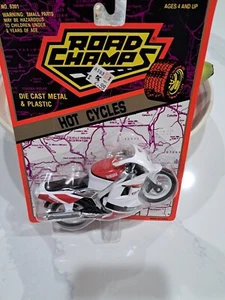 VTG 1993 Road Champs Hot Cycles 1/18 Scale Yamaha FZR~ DIECAST ~ NEW ON SEAL CAR - Picture 1 of 10