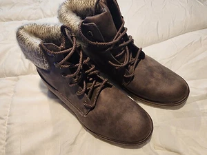 Cliffs by White Mountain Kelsie Lace Up Hiking Boots - Picture 1 of 5