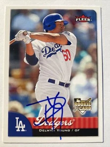 2007 Fleer #49 Delwyn Young RC Autographed Card - Los Angeles Dodgers - Picture 1 of 1