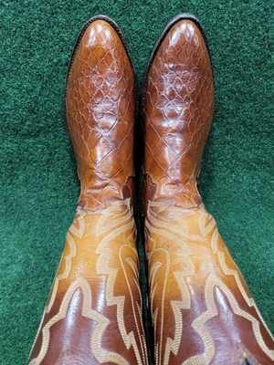 8 E ✨ Justin ✨ cocodrilo ✨ corte sesgado ✨ de colección ✨ personalizado ✨ raro ✨ botas vaqueras western Foto 1 de 4